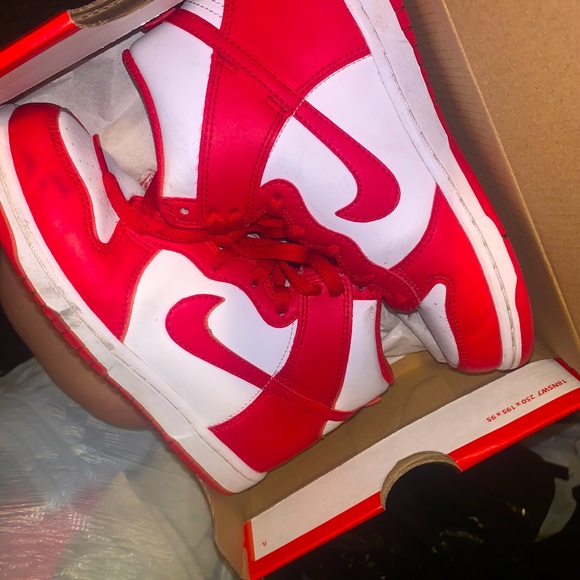 Size 2y kids Air Force 1 - Picture 1 of 2